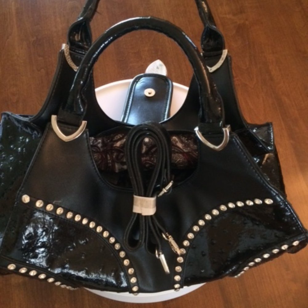 Fun Jazzy Purse - Picture 3 of 6